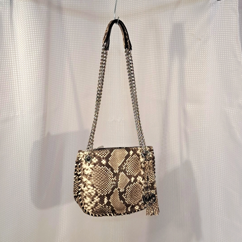 NWT Michael Kors Small Messenger